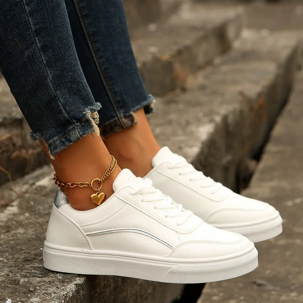 Damen Sneaker Trend 2025 – Bequeme Freizeitschuhe